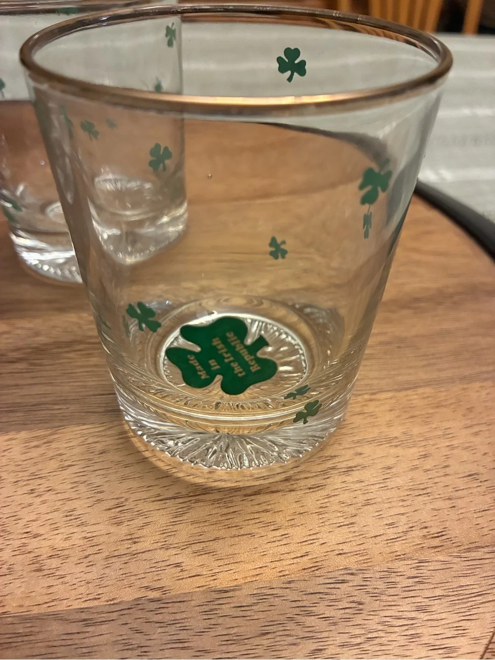 Vintage Irish Shamrock whisky tumblers set of 4
